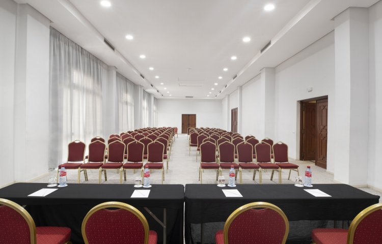 Palais des congrès conference room