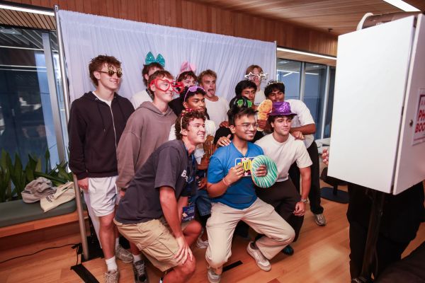 FBE Students at the Orientation photobooth