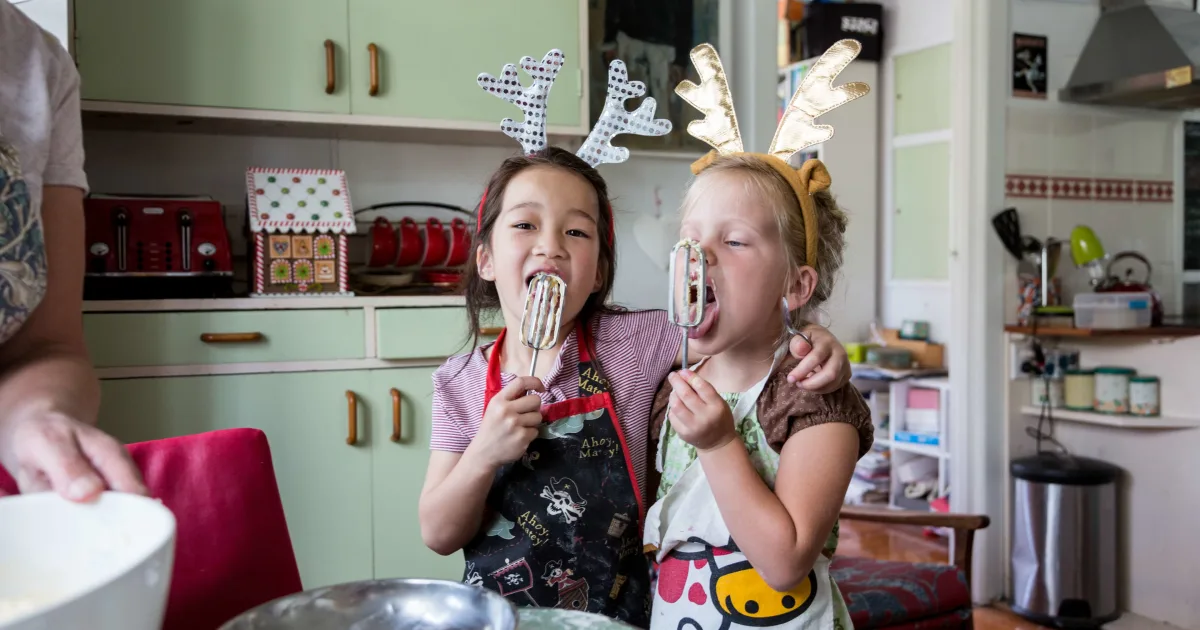 Have yourself a very thrifty Christmas