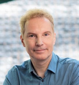 Henrich Greve Headshot