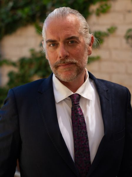 Andrew Zur_Profile Picture
