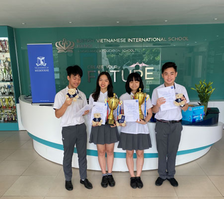 Case competition winners - Beeconomist team members from British Vietnamese International School in Hanoi